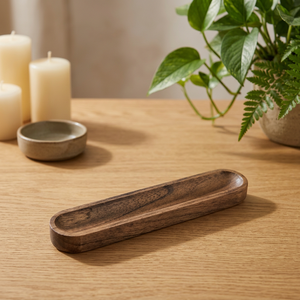 Plateau à stylos en bois incurvé et fin, organisateur de papeterie artisanal, pour bureaux à domicile, rangement moderne et minimaliste, décoration artisanale en bois - Product Image 1