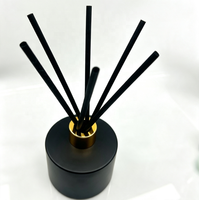 Diffuseur d'arômes de parfum de luxe noir mat, flacon de 100 ml, 200 ml, couvercle en aluminium carré avec pulvérisateur à pompe