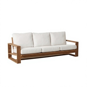 Canapé d'extérieur moderne et minimaliste en teck massif, trois places, avec accoudoirs en forme de traîneau, résistant aux intempéries, coussin blanc, pour patio et jardin - Product Image 1
