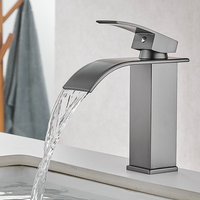 Robinet cascade moderne de luxe pour lavabo, mitigeur cascade en acier inoxydable, robinet de lavabo en acier inoxydable brossé gris canon