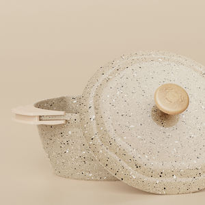 Juego de Ollas de Cocina Moderno de Aluminio Reciclado de Alto Calibre con Revestimiento Antiadherente de Granito y Sartén Plancha de Fácil Limpieza - Product Image 3