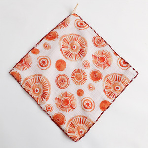 <span class=keywords><strong>Serviette</strong></span> pour bébé en coton mousseline à 4 couches, couverture pour nouveau-né, super douce, <span class=keywords><strong>serviette</strong></span> en tissu mousseline multifonction pour bébé avec bord brodé - Product Image 5