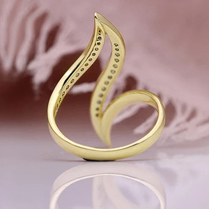 Anello dal Design Lineare, Stile Moderno e Creativo per Donne - Product Image 5