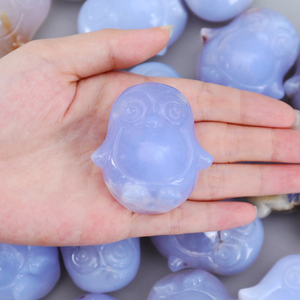 Tùy Chỉnh Tự Nhiên Màu Xanh Chalcedony Chim Cánh Cụt Con Tìm Bán Buôn Dễ Thương Mini Động Vật Tinh Thể Chạm Khắc Chữa Bệnh Đá Quý Thủ Công Cho Món Quà - Product Image 6