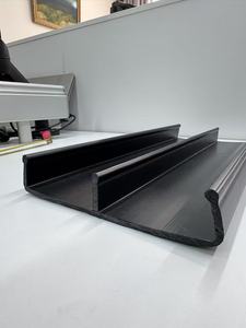 Bande de soudure industrielle en géomembrane HDPE E-Lock EL-20, écologique, durable, anti-fissuration et anti-gel pour la construction de bassins, de barrages et de décharges. - Product Image 5