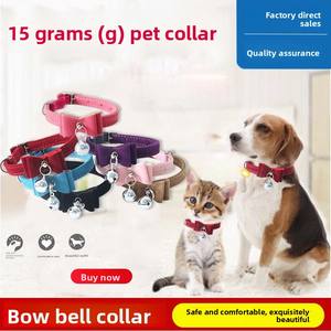 PawLuxe Luxus-Halsband |   Personalisiertes Hochwertiges Plüsch-Samt-Halsband mit Cartoon-Muster und Niedlichem Glockenverschluss für Kleine Katzen & Hunde - Product Image 3