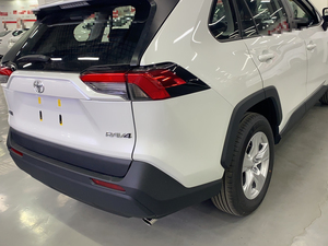 Grande <span class=keywords><strong>promotion</strong></span> Guazi <span class=keywords><strong>Toyota</strong></span> <span class=keywords><strong>RAV4</strong></span> essence 2.0 SUV voiture d'occasion traction avant 5 places - Product Image 2