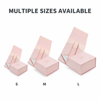 Boîte cadeau de Noël recyclable sur mesure avec doublure en éponge en papier couché or, couvercle magnétique pliable de luxe
