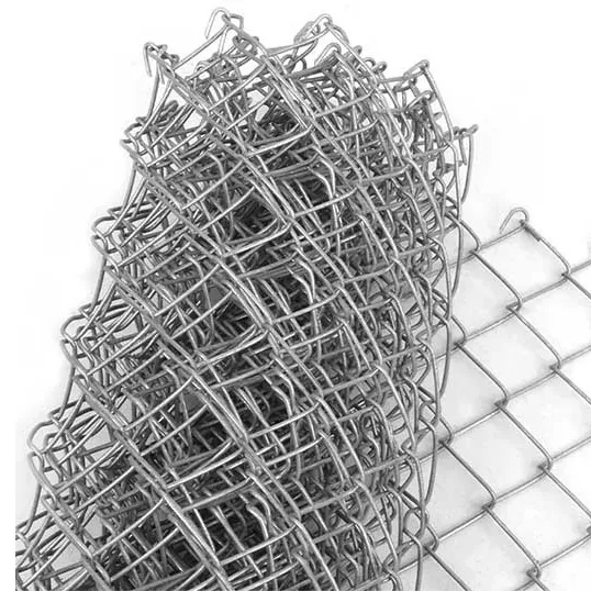 50ft 100ft long galvanized chain link fence diamond shape cyclone fence silver color steel fence for protection