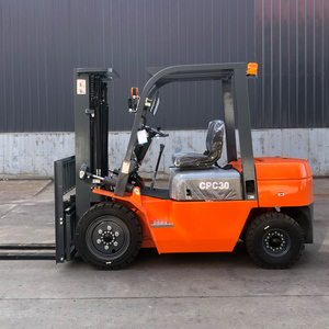 Envío Gratis todo terreno CE 2600Kg 4000Kg 4500Kg motor diesel carretilla elevadora 3M 4,5 m 4 ruedas carretilla elevadora con cambio lateral - Product Image 1