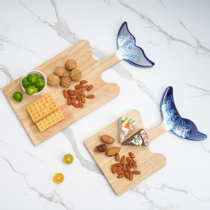 <span class=keywords><strong>Planche</strong></span> à déjeuner personnalisée multifonctionnelle en résine époxy <span class=keywords><strong>Planche</strong></span> de service à charcuterie en bois <span class=keywords><strong>Planche</strong></span> à découper en bois et résine - Product Image 5