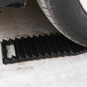 Tapis antidérapant pour pneus de voiture, plastique noir, planche de secours pour neige, R-1516 - Product Image 2