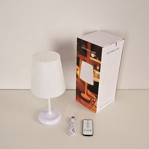 Bắc Âu phong cách hiện đại đơn giản phòng khách không dây từ xa + điều khiển cảm ứng đèn bàn có thể sạc lại đèn ngủ thông minh - Product Image 4