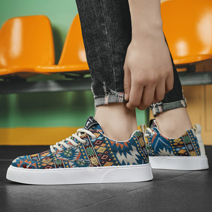 Chaussures en toile 2025 en gros – Baskets plates respirantes polyvalentes pour le printemps et l'été, idéales pour le travail et les loisirs - Product Image 5