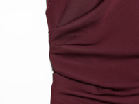 Service OEM ODM – Nouvelle Robe Mini Plissée Tendance pour Femme en Tissu ITY Bordeaux, Col Rond, Taille Basse, Manches Ballon Volumineuses et Respirantes
