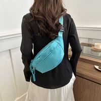Tas Pinggang Wanita Model Fanny Pack Bahan Nylon Desainer, Kasual, Mewah, dan Modis