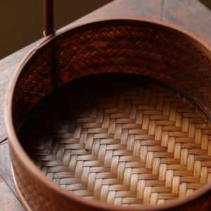 Plateau à thé en bambou fait à la main, panier de rangement rond tissé pour ustensiles de cérémonie du thé et collations, poignée violette - Product Image 4