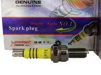 Bougie d'allumage Yesong de moto de qualité d'origine en gros pour CP7E