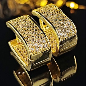 Trendy Fashion U-Shape <b>Ear</b> <b>Cuff</b> <b>Earrings</b> | 18K Gold Plated Micro Pave Zircon | Unisex Popular Style - Product Image 3