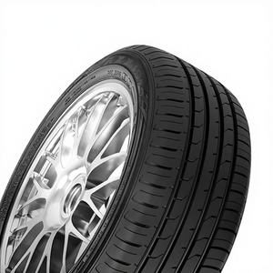 Pneus été Maxxis pour voitures de tourisme 225/55R 12C 104N TL CR-966 - Product Image 1