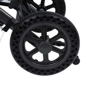 เก้าอี้รถเข็นอลูมิเนียมอัลลอยด์ที่มีการถ่ายโอนพลังน้ำคาร์บอนไฟเบอร์พนักพิงปรับเอนด้วยมือและกระทะห้องน้ำที่ถอดออกได้ - Product Image 5