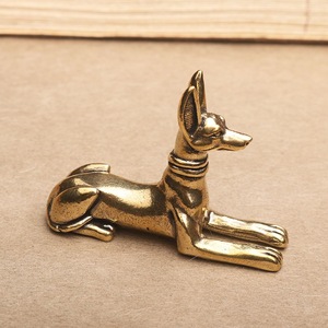 Estatua Decorativa Creativa de <span class=keywords><strong>Perro</strong></span> Faraón Retro de Latón Sólido, Soporte para Bolígrafos, Adorno para Sala de Estar, Escritorio, Mascota de Té, Decoración del Hogar - Product Image 3