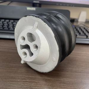 Montaje del Motor 1336885 1778530 1469278 Camisa de Goma del Motor Usada para Camión SC Serie 4 P/Q/R/T Serie Tres Agujeros - Product Image 1