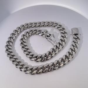 Collar Cubano de Plata 925 de Tianyu Gems, Estilo Hip-Hop Simple y Clásico, Apto para Hombres y Mujeres - Product Image 3