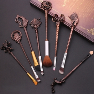 Lot de 8 pinceaux de <span class=keywords><strong>maquillage</strong></span> vintage Game of Thrones, ensemble de pinceaux fard à paupières en métal, cadeau pour fille - Product Image 4