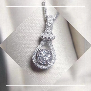 Collar con Colgante de Pipa y Lute para Mujer, con Piedras Brillantes, Joyería de Moda, Regalo - Product Image 1
