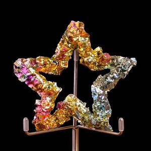 Cristal de bismuth naturel, cristal de bismuth métallique, collection de minerai de bismuth, ornement de maison en forme d'étoile et de lune, spécimen d'enseignement de minerai <span class=keywords><strong>secret</strong></span> - Product Image 4