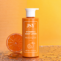 Lotion corporelle à la vitamine C en marque propre pour peaux sèches et ternes, soin hydratant quotidien, douceur et éclat sain 450 mL