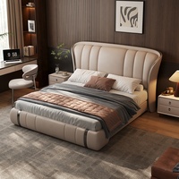 Luxuriöses Italienisches Echtleder-Bett Gepolstertes Doppelbett Kingsize Moderne Schlafzimmermöbel mit Metallakzenten