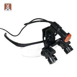 45 ° Chirurgische Tandheelkundige Loepen 4x-6x Verstelbare <span class=keywords><strong>Focus</strong></span> Vergrotende Loepen Met Draadloze Led Koplamp 5W Tandheelkundige Binoculaire Loepen - Product Image 3