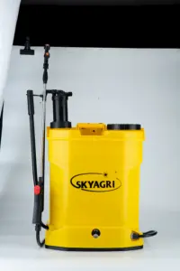Skyagriバッテリーと手動充電式農業用噴霧器16L20L18LグリーンイエローOEMキーカラーボックスデザイン