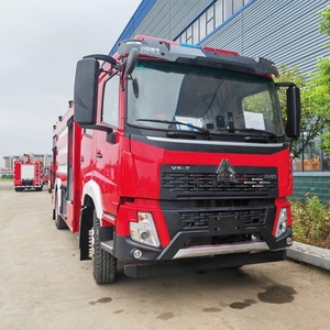 Camion dei pompieri Sinotruk in offerta, nuovo camion cisterna per l'antincendio, camion per il reparto dei <span class=keywords><strong>vigili</strong></span> <span class=keywords><strong>del</strong></span> <span class=keywords><strong>fuoco</strong></span> in vendita. - Product Image 2