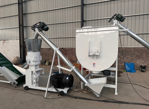 Machine de fabrication de granulés concentrés d'aliments pour animaux, poulets, porcs Prix de la volaille de ferme - Product Image 4