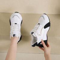 Sneakers athlétiques rétro unisexes en cuir synthétique à lacets, chaussures décontractées pour un usage quotidien