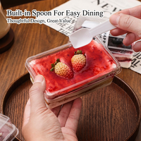 Rechthoekige verhoogde deksel PET mousse tiramisu mousse pudding cake bakblik met lepel, eenmalig gebruik, transparante voedselverpakking