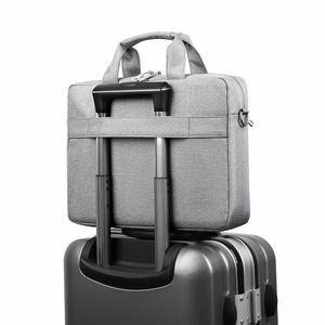 Sac à bandoulière pour ordinateur portable en polyester léger, imperméable, antivol, de haute qualité, acceptant la personnalisation, pour femmes - Product Image 1