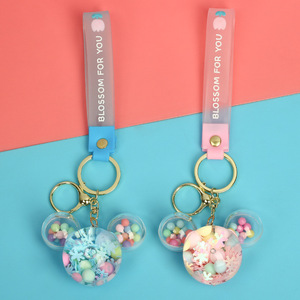 Vente en gros de perle d'huile tête de <span class=keywords><strong>Mickey</strong></span> coulant sable porte-clés pendentif boucle personnalisé livre sac acrylique poupée pendentif - Product Image 4