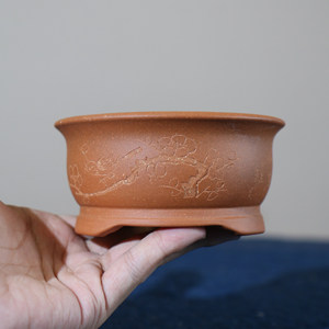 Maceta de Bonsái de Arcilla Morada Hecha a Mano, Redonda, Inclinada, Grabada, Clásica, Pequeña, con Orificio para Monedas - Product Image 2