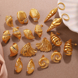 ต่างหูแฟชั่นทรงหยดน้ำ ดีไซน์เปลือกหอย ชุบทอง 18K สแตนเลสสตีล สำหรับงานปาร์ตี้ เครื่องประดับผู้หญิง รูปทรงไม่สมมาตร - Product Image 1