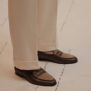 Modernos Zapatos de Hombre de Cuero Vacuno de Dos Tonos - Impermeables con Cordones, Detalles en Bloques de Color, Ideales para Eventos Formales de Negocios - Product Image 5