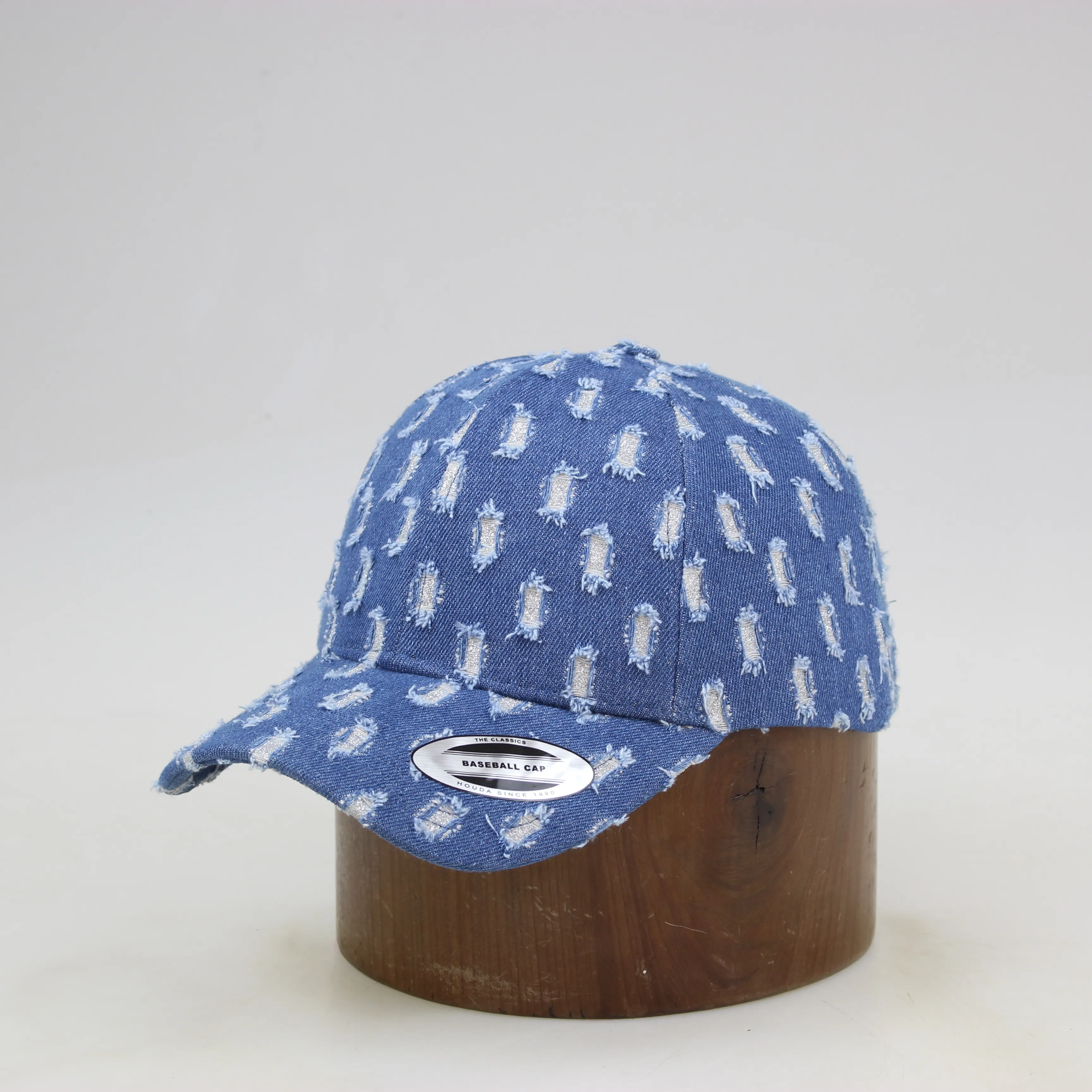 ファッションカスタムブランドのロゴ破れた穴カウボーイ6パネル構造化された青い野球帽ストリートスナップ用