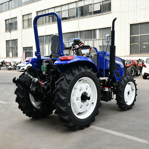Tracteur à roues multifonctionnel à haute efficacité certifié ISO 4x4 avec pompe pour l'agriculture - Product Image 5