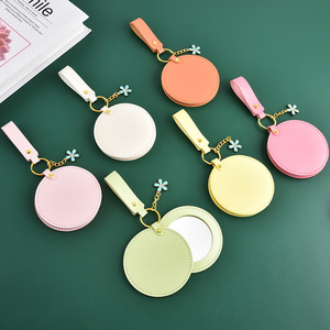 Custom Logo Portable Makeup Mirror PU Leather Keychain Round Small Cute Mini Compact Vanity Cosmetic Mirror