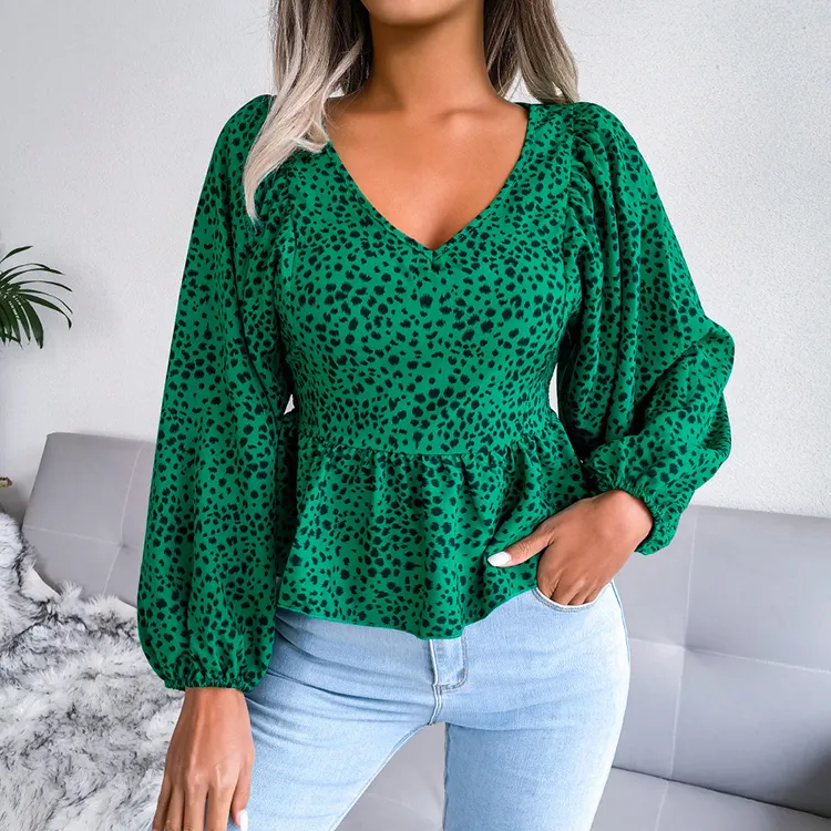 Blusa de manga acampanada con estampado de leopardo para mujer, blusa moderna de 3 colores