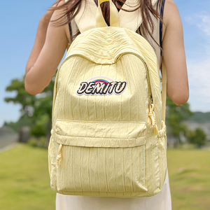 Mochila Demitu Rosa con Volantes para Niñas, Informal, para Uso Diario y al Aire Libre - Product Image 3