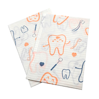 Bavoirs dentaires jetables 3 plis imprimés sur mesure, serviettes absorbantes imperméables pour soins bucco-dentaires, fourniture OEM ODM
